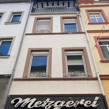 Haus Alte Metzgerei - Im Herzen Der Altstadt Целль-ан-дер-Мозель Екстер'єр фото