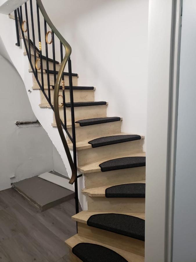 Haus Alte Metzgerei - Im Herzen Der Altstadt Целль-ан-дер-Мозель Екстер'єр фото