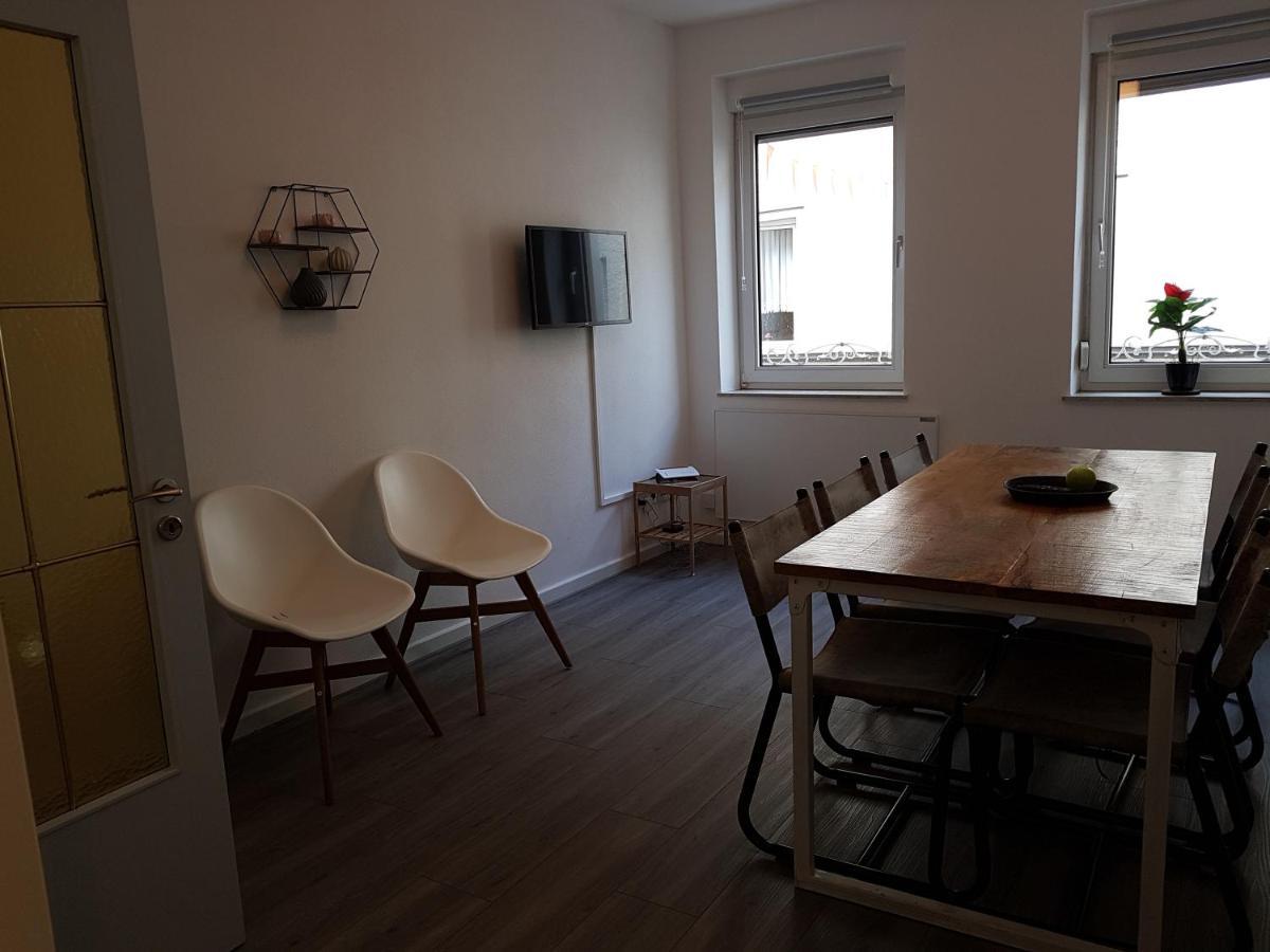 Haus Alte Metzgerei - Im Herzen Der Altstadt Целль-ан-дер-Мозель Екстер'єр фото